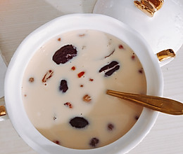 养颜美容佳品～的做法