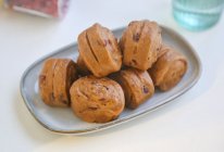 暄软又有嚼劲的枣香红糖小馒头