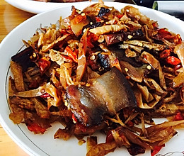 白辣椒辣肉的做法