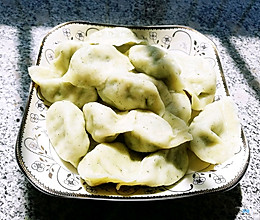 猪肉荠菜水饺的做法