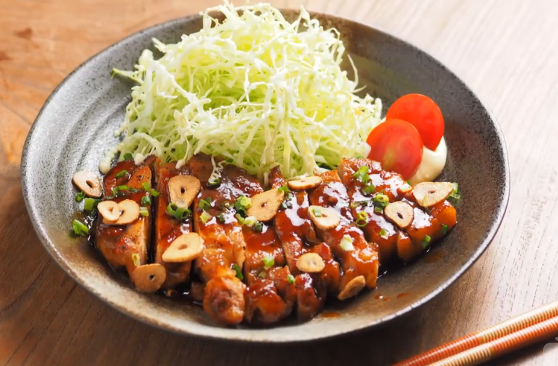 〖筋肉料理人〗厚切猪排的做法