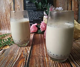 自制红豆奶茶的做法