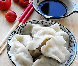 芹菜白菜猪肉馅儿饺子的做法