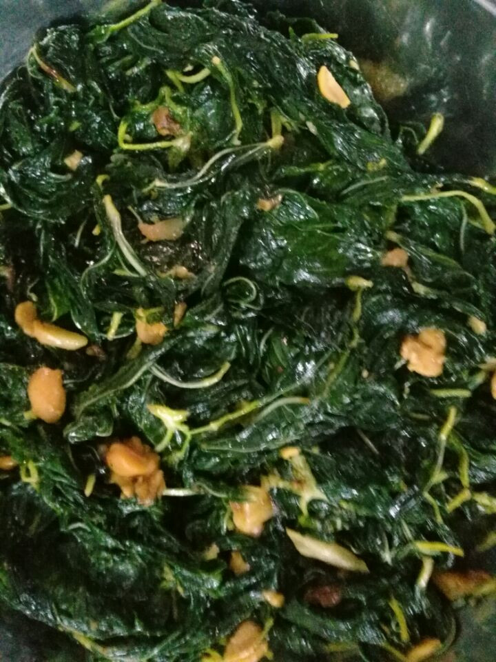 潮汕炒麻叶的做法