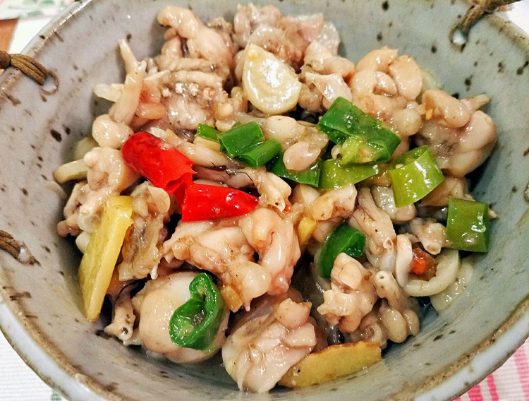 复刻版~哈灵牛蛙~麻辣版的做法