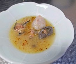 云南水果宴～荔枝炖鸡的做法