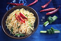炝拌干豆腐丝的做法