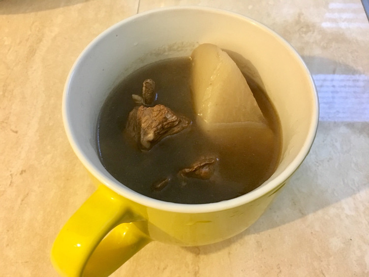 萝卜羊骨汤的做法