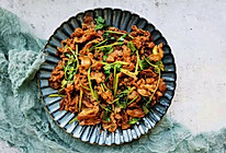 #钟于经典传统味#孜然羊肉的做法