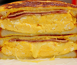 爆好吃巨浓香厚蛋爆浆吐司三明治❗️太浓香❗️的做法