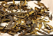 家庭烤箱制作铁皮石斛茶叶的做法