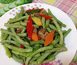 五花肉炒豆角的做法