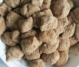黄豆粉糯米糍粑的做法