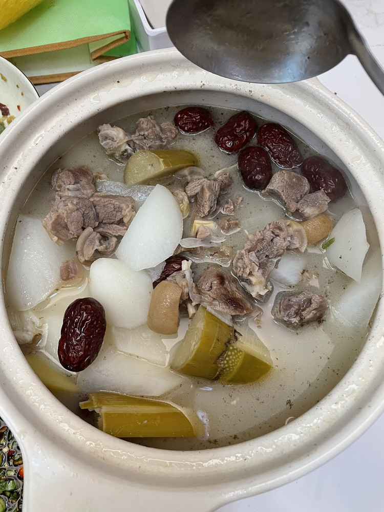 羊肉煲的做法