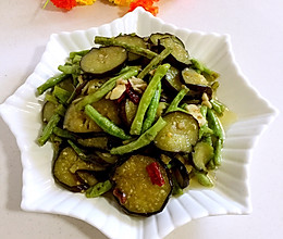 茄子炒豆角的做法