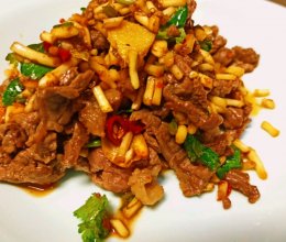 折耳根拌牛肉的做法