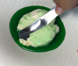 做一个薄荷生巧希腊酸奶碗的做法