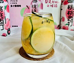 #玩心出道丨夏日DIY玩心潮饮挑战赛#青橙之恋的做法
