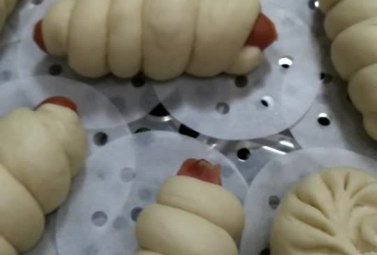 豆沙火腿包的做法