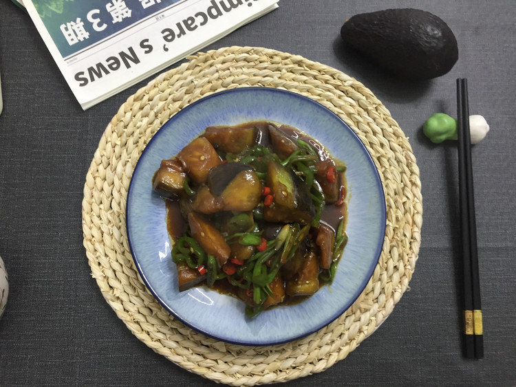 芥末酱烧茄子的做法