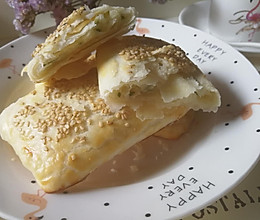 #晒出你的团圆大餐#咸香芝麻烧饼的做法