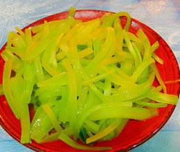 清炒莴笋的做法