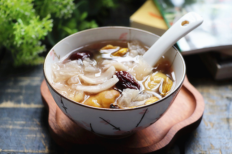 秋冬必吃的美味甜品,润肤润肺,补水防干燥,做法超简单!的做法