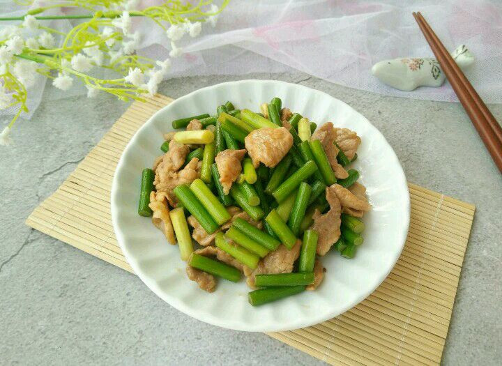 蒜薹炒肉片的做法