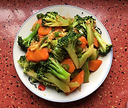 胡萝卜炒花菜的做法