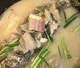 奶汤桂鱼的做法