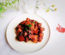 不炒糖、不用油、不加水的红烧肉的做法
