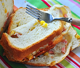 膳食纤维与肉都要兼得：火腿玉米沙拉吐司的做法