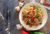 双椒蘑菇肉片炒意大利面#瘦身轻食低GI#的做法