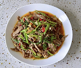 1分钟 小炒黄牛肉的做法