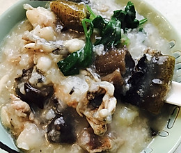 潮汕花善野生田鸡土猪肉板筋海参粥的做法