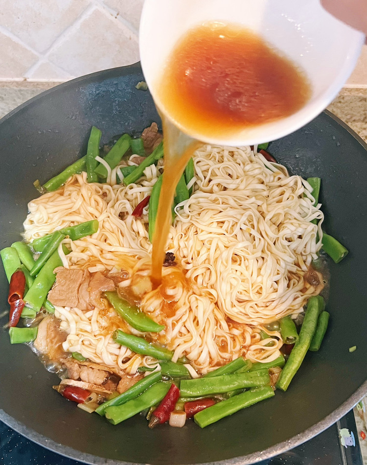 豆角焖面的做法