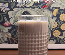 #在夏日饮饮作乐#绿茶拿铁的做法