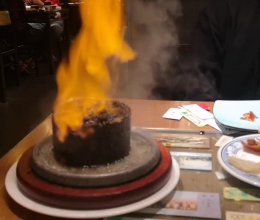 腊肉黑米饭的做法