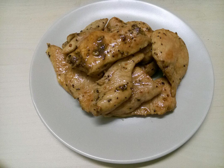 低脂香煎黑椒鸡胸肉减肥餐的做法