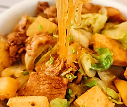#感恩节为TA做顿饭#猪肉白菜炖粉条的做法