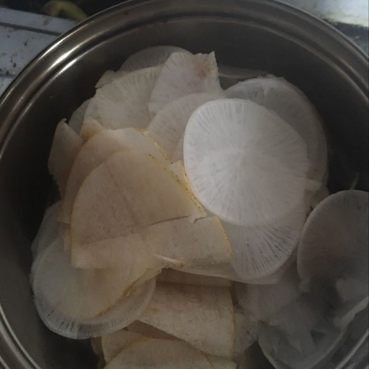 白萝卜梨水的做法