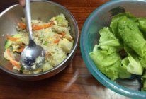 生菜包饭的做法