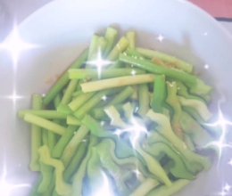 凉拌蒜苔的做法