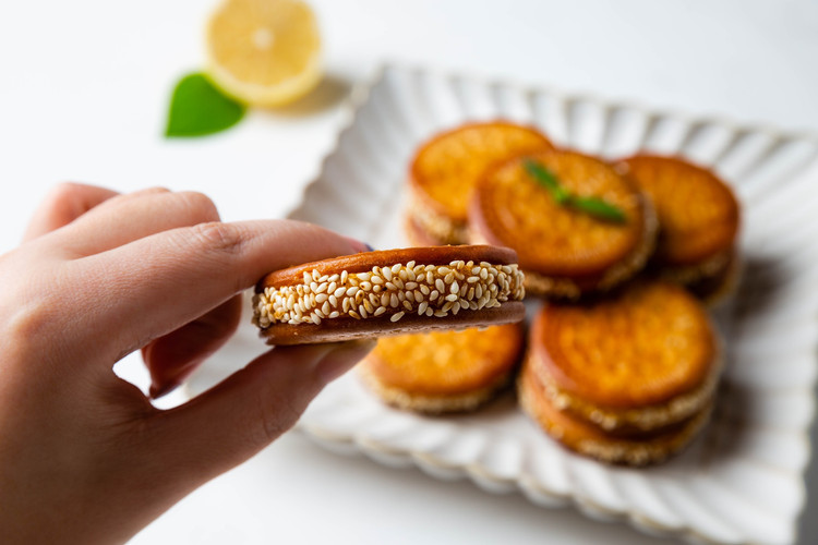 外脆里嫩的南瓜饼的做法