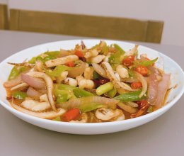 辣炒鱿鱼须的做法