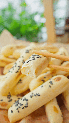 【宝宝辅食】牛奶棒的做法