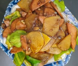 青椒土豆火腿的做法