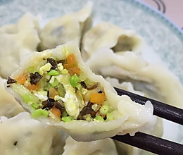 西葫木耳鸡蛋饺子的做法