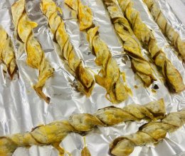 手抓饼红豆卷（烤箱或空气炸锅）的做法