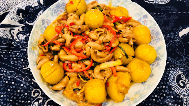 【重口味】李子炒猪大肠的做法